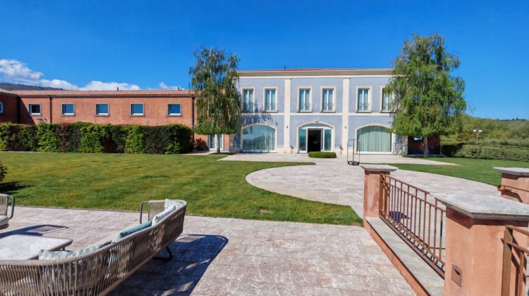 Villa Neri Resort & Spa
