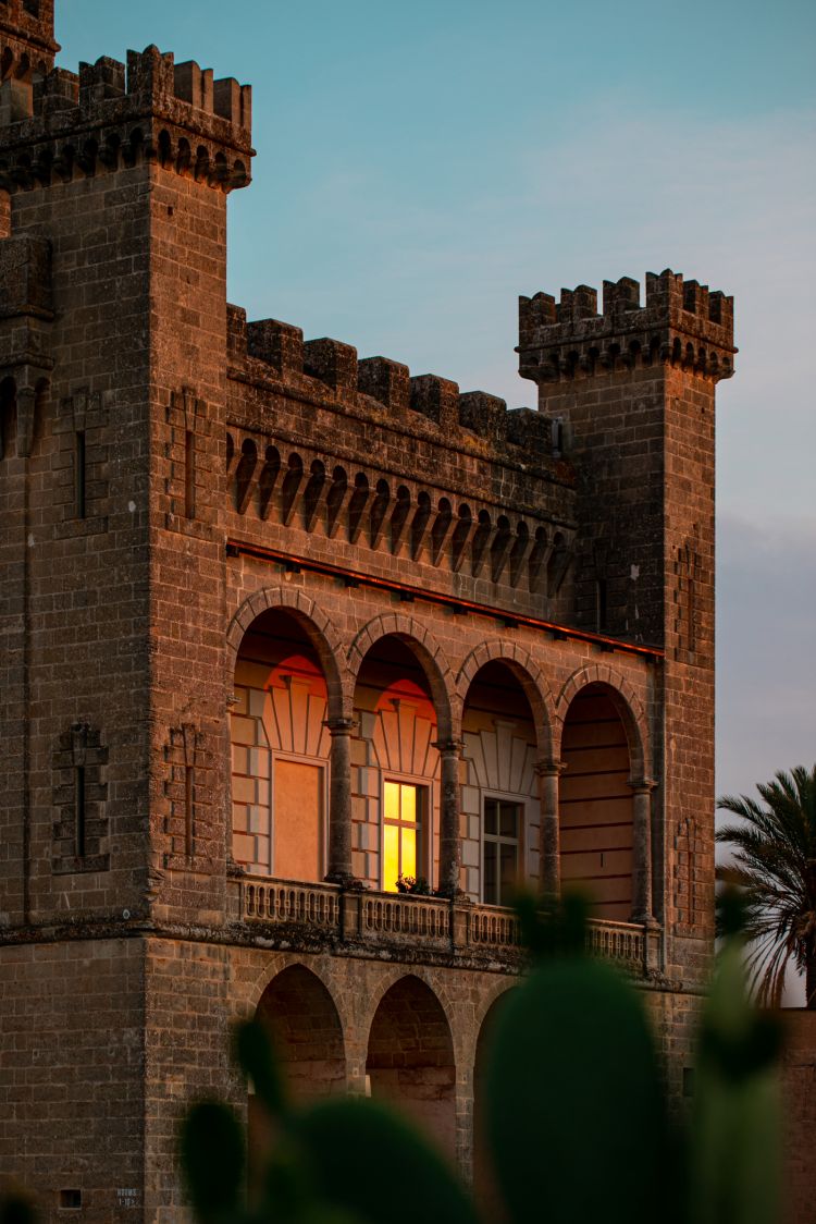 Uno scorcio del Castello del Vinilia Wine Resort, a Manduria (Taranto) sede del ristorante Casamatta
