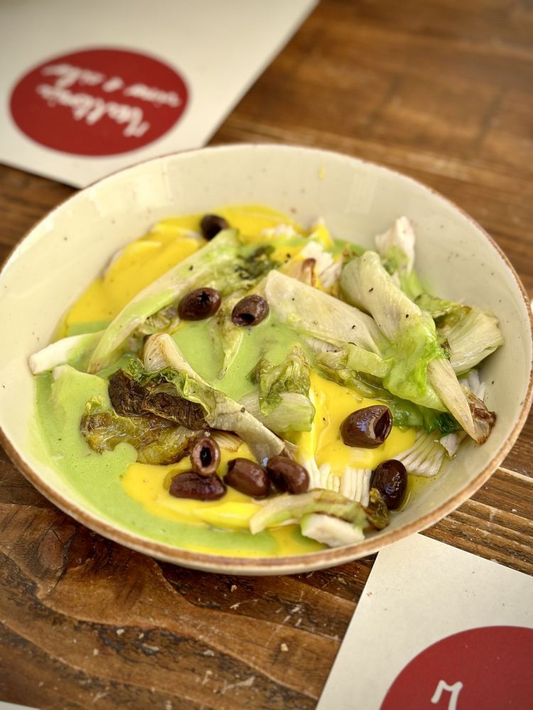 Razza, salsa allo zafferano, olive: pesce piuttosto utilizzato qui a Vino e Cibo, va provata almeno una volta. Rotatori si diverte a condirla in mille modi diversi, anche a seconda della stagione
