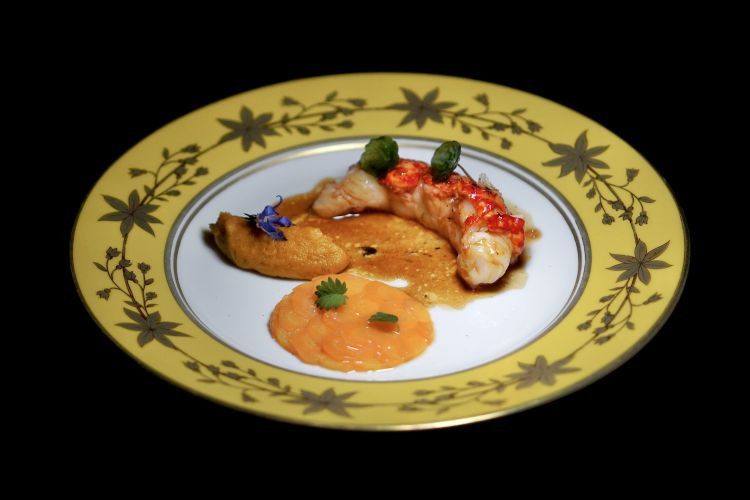 Lobster, chicken stock, butter with carrots and vanilla, marinated carrots
