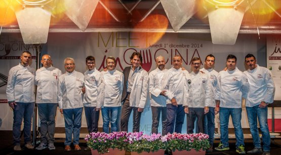 Foto di gruppo per i relatori di Meet in Cucina, m