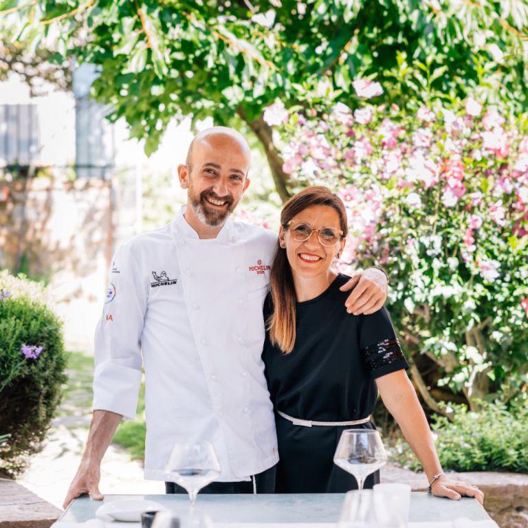 Senio Venturi assieme a Elisa Bianchini, moglie dello chef e coordinatrice di sala e cantina

