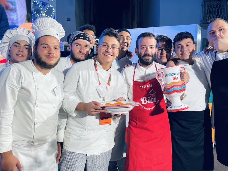 Pierpaolo Ferracuti celebrated by the boys and the leaders of his team