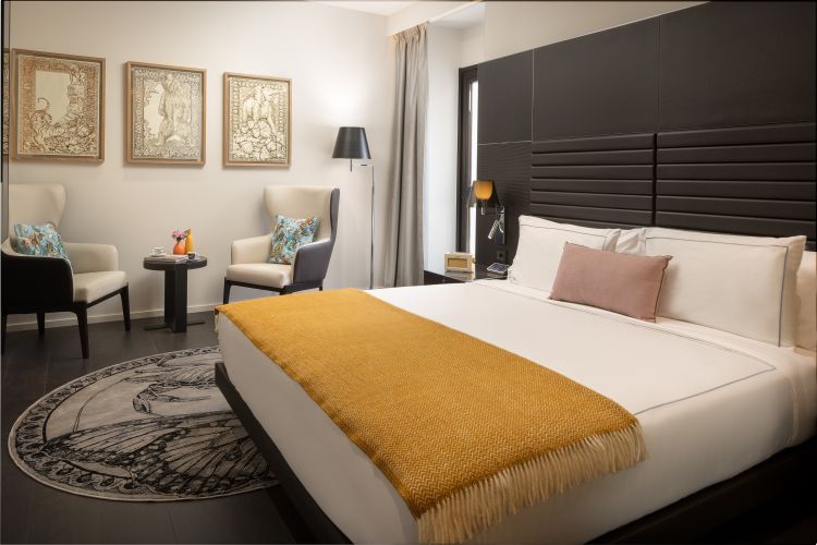 L'Art Room Deluxe

