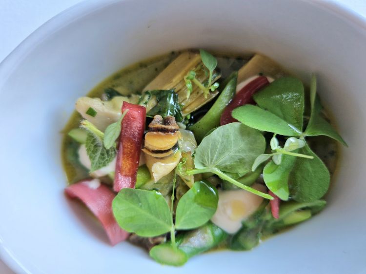 Zuppa di verdure di stagione