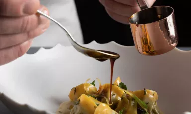Raviolini di bollito, timo e limone
