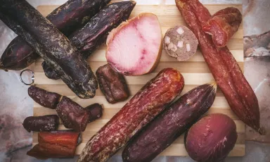 Salumi di mare realizzati ad Amelia